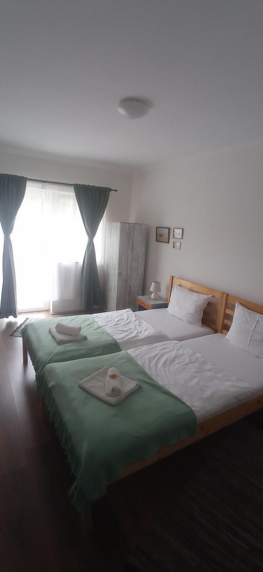 Servus Vendeghaz Lengyeltoti エクステリア 写真